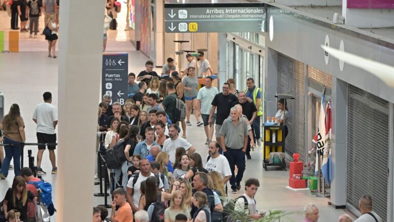 El Aeropuerto de Rosario licita 11 nuevos locales comerciales