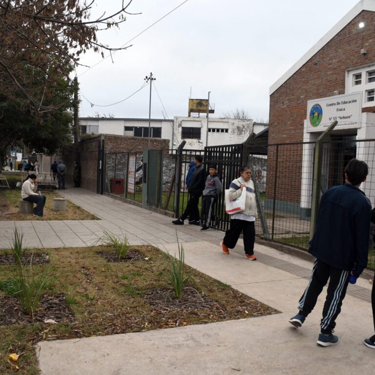 Veredas escolares accesibles y seguras en Santa Fe. Municipalidad de Santa Fe.