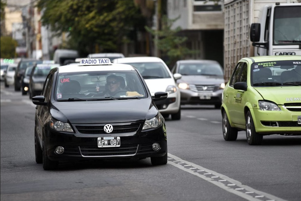 Taxis y remises en la ciudad de Santa Fe.