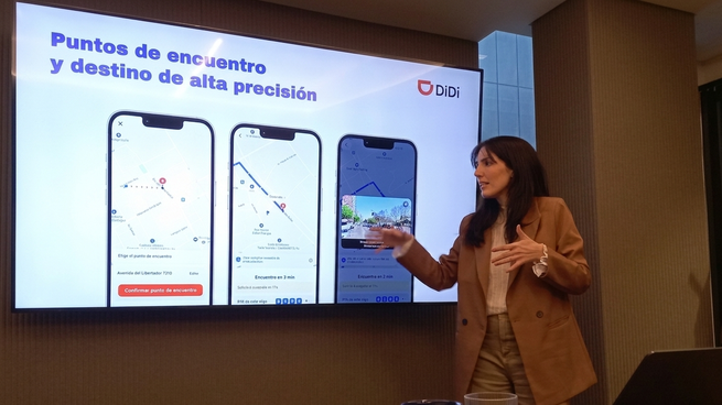 Belén Barceló, gerente de Producto e Innovación de DiDi Argentina, durante la presentación de la matriz de seguridad de la plataforma